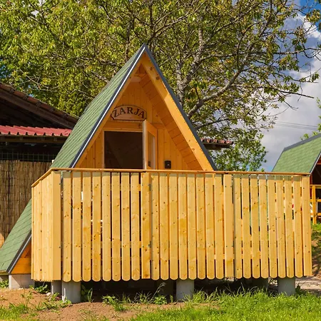 Komac Apartma & Glamping Apartmán *