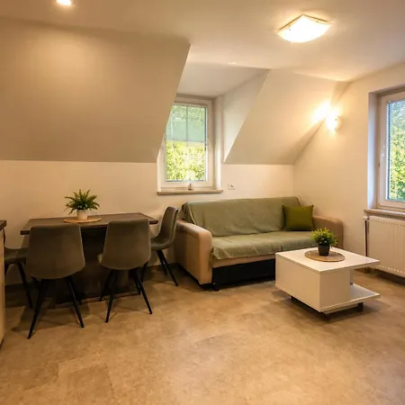 Komac Apartma & Glamping Bled
