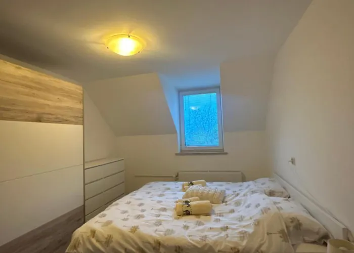 Lejlighed Komac Apartma & Glamping