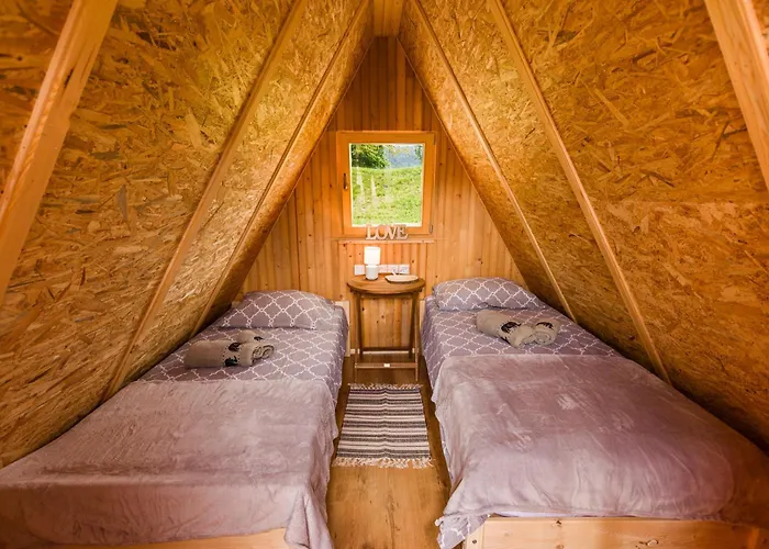 Komac Apartma & Glamping * Bled